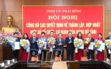 Công bố các quyết định về thành lập, hợp nhất một số tổ chức, cơ quan của Đảng bộ tỉnh