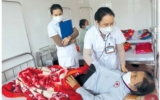 Giữ ấm cho người bệnh khi thời tiết lạnh sâu