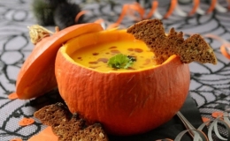 Những món ăn truyền thống trong lễ Halloween không thể thiếu ở phương Tây