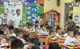 Thành phố: Bảo đảm tốt bữa ăn bán trú cho trẻ