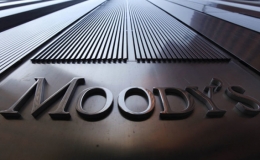 Moody's có thể hạ tín nhiệm Việt Nam