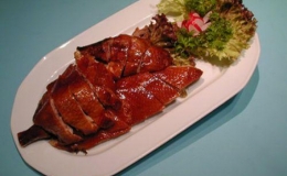 Cách làm vịt hun khói nguyên con kiểu Tứ Xuyên