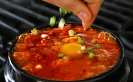 Cách làm canh kim chi cho ngày mát trời