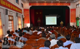 Hưng Hà: Bồi dưỡng cập nhật kiến thức, thông tin thời sự cho cán bộ quản lý ngành Giáo dục