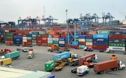 Việt Nam xuất siêu hơn 17,3 tỷ USD