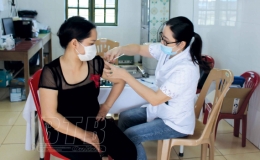 Đừng bỏ lỡ “lá chắn phòng hộ” khi trì hoãn, lựa chọn vắc-xin