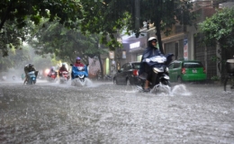 Nhiều khu vực mưa dông, đề phòng thời tiết nguy hiểm