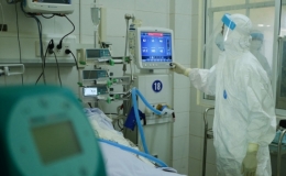 Sáng 24/10: Chỉ còn 469 bệnh nhân Covid-19 phải thở máy, ECMO