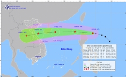 Tin bão gần biển Đông (Bão Kompasu)
