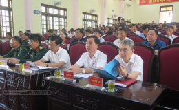 Kiến Xương: Khen thưởng 16 tập thể, 13 cá nhân có thành tích xuất sắc trong thực hiện Nghị quyết Trung ương 8 (khóa XI)