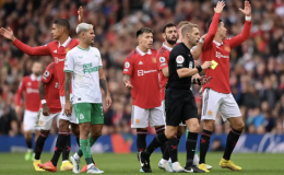 Man Utd hoà khi Ronaldo đá chính