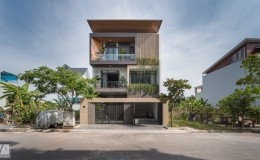 Nhà ống 5 phòng ngủ, có cả gara ô tô ngập tràn ánh sáng