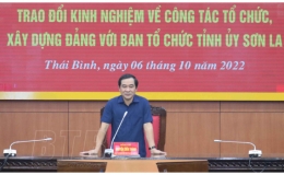 Trao đổi kinh nghiệm về công tác tổ chức xây dựng Đảng và triển khai phần mềm “Sổ tay đảng viên điện tử”
