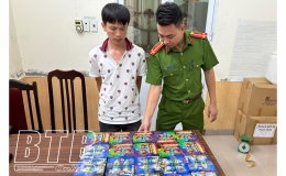 Khởi tố đối tượng buôn bán pháo hoa nổ trái phép