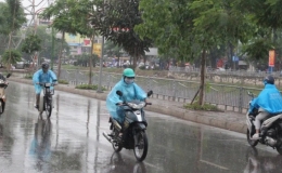 Miền Bắc ngày nắng, chiều tối mưa dông