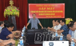 Quỳnh Phụ: Gặp mặt kỷ niệm ngày truyền thống một số đơn vị của huyện