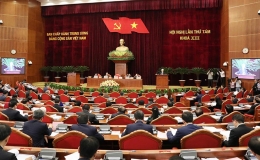 Thông cáo báo chí về ngày làm việc thứ nhất của Hội nghị Trung ương 8 khóa XIII