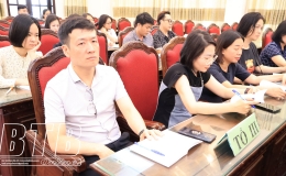 72 đảng viên mới học lớp bồi dưỡng lý luận chính trị