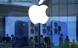 Apple chậm 2 năm trong cuộc chiến AI?