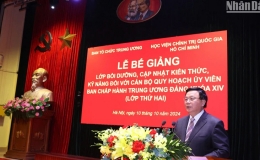 Bế giảng Lớp bồi dưỡng cán bộ quy hoạch Ủy viên Trung ương khóa XIV