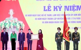 Phó Chủ tịch nước Võ Thị Ánh Xuân dự Lễ kỷ niệm 60 năm Ngày Bác Hồ về thăm, làm việc tại huyện Kim Bôi