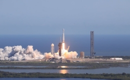 Tàu vũ trụ lớn nhất NASA bắt đầu tìm sự sống trên mặt trăng của sao Mộc