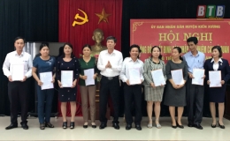 Kiến Xương tổ chức hội nghị công bố quyết định sáp nhập, bổ nhiệm cán bộ quản lý trường tiểu học và THCS năm 2018