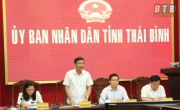 UBND tỉnh họp nghe về việc đề xuất điều chỉnh, bổ sung mức thu trong các cơ sở giáo dục công lập