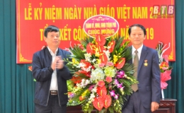 Hội cựu giáo chức thành phố khen thưởng 41 tập thể, cá nhân