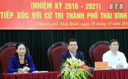 Đồng chí Bí thư Tỉnh ủy, Chủ tịch HĐND tỉnh tiếp xúc cử tri tại thành phố Thái Bình