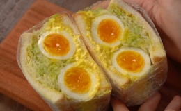 Bữa sáng ngon miệng với bánh mì sandwich bắp cải trứng kiểu Hàn Quốc