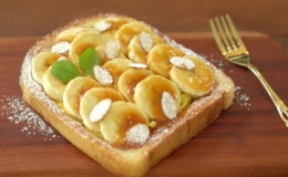 Cách làm sandwich trứng, chuối chín cho bữa sáng
