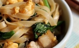 Công thức phở xào gà kiểu Thái Lan