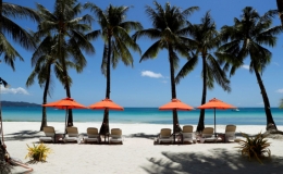 Lo ngại Omicron, Philippines tạm ngừng mở cửa với du khách quốc tế