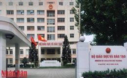 Bộ Giáo dục và Đào tạo sẽ tập trung phê duyệt cho các cơ sở tổ chức thi IELTS, TOEFL