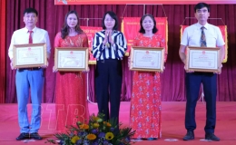 Đông Hưng: Kỷ niệm 40 năm ngày Nhà giáo Việt Nam
