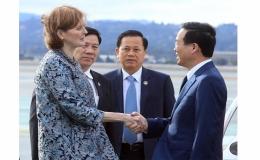 Chủ tịch nước Võ Văn Thưởng đến San Francisco, bắt đầu chương trình tham dự Tuần lễ Cấp cao APEC 2023