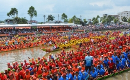 Sóc Trăng: Gần 50 ghe ngo tranh tài trong Lễ hội Oóc Om Bóc năm 2023
