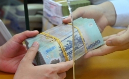 Tiền gửi của người dân vào ngân hàng lại lập kỷ lục mới