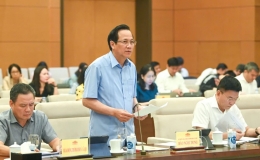 Làm rõ chính sách hỗ trợ phát triển các thị trường lao động đặc thù