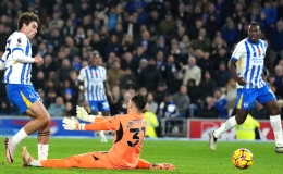 Man City thua trận thứ tư liên tiếp