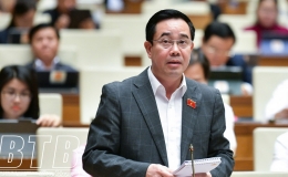 Quốc hội thảo luận về kết quả thực hiện kế hoạch phát triển kinh tế - xã hội năm 2024, dự kiến kế hoạch phát triển kinh tế - xã hội năm 2025