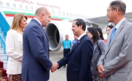 Tổng thống Bulgaria Rumen Radev bắt đầu thăm chính thức Việt Nam
