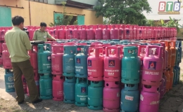 Tạm giữ 242 bình gas không rõ nguồn gốc