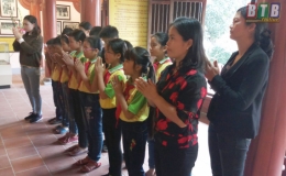 Trường Tiểu học xã Tây An giáo dục truyền thống cho các em học sinh