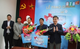 Trung tâm kinh doanh VNPT – Thái Bình trao giải chương trình khuyến mại