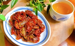 Lạ miệng món mứt cà chua bi dẻo