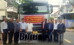 Ủy ban MTTQ tỉnh tổ chức đoàn cứu trợ các tỉnh miền Trung