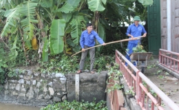 Thái Thụy: Giải phóng gần 1,5 triệu mét vuông bèo bồng, vật cản trên hệ thống thủy lợi