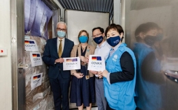Việt Nam nhận thêm hơn 2,5 triệu liều vaccine Moderna